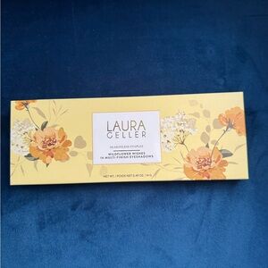 Laura Geller Seamless Stars Eyeshadow Palette - Yellow and Orange